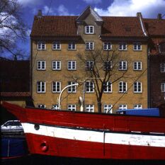 simple shapes, strong colour and clear light in Copenhagen